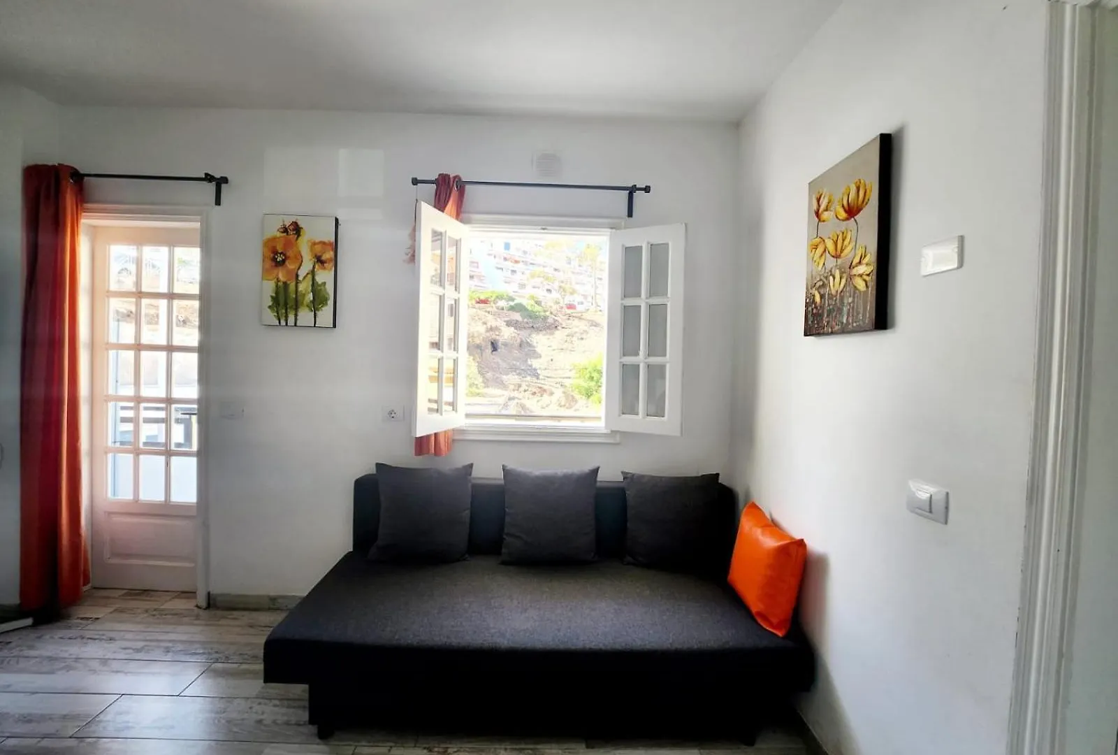 Laika Apartment Los Cristianos